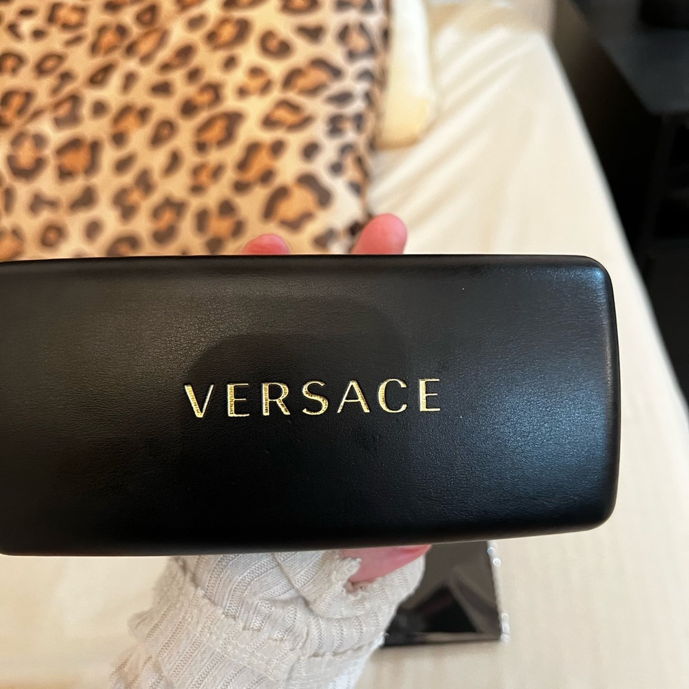 VERSACE MIRRORED SUNGLASSES - Picture 4 of 6
